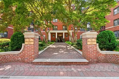 100 Prospect Ave #4E, Hackensack, NJ 07601 - Photo 14