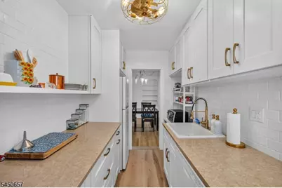 100 Prospect Ave #4E, Hackensack, NJ 07601 - Photo 4