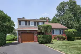 167 Acorn Dr, Clark Township, NJ 07066 - Photo 1