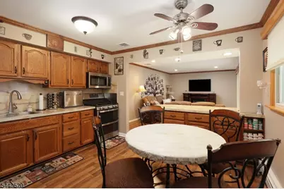 167 Acorn Dr, Clark Township, NJ 07066 - Photo 18