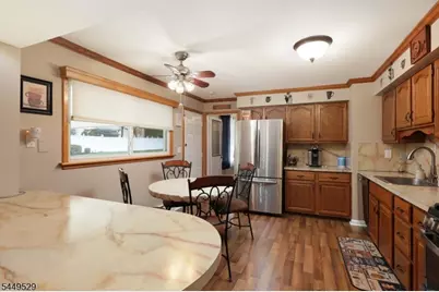 167 Acorn Dr, Clark Township, NJ 07066 - Photo 16