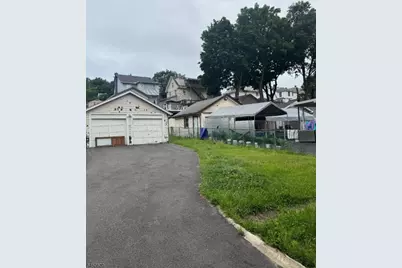 116 Berkeley Ave, Bloomfield, NJ 07003 - Photo 18