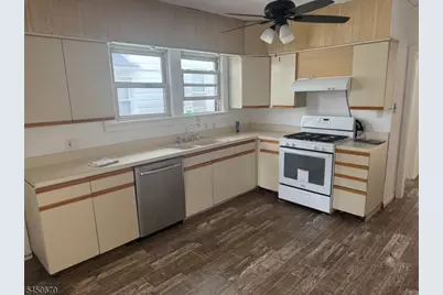 116 Berkeley Ave, Bloomfield, NJ 07003 - Photo 10