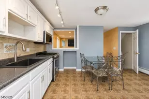 539 Joyce St, Orange, NJ 07050 - Photo 6