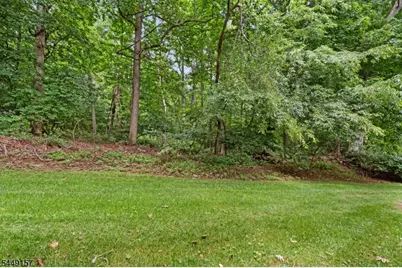 75 Woodmont Dr, Randolph Township, NJ 07869 - Photo 26