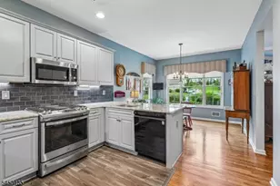 14 Kestrel Ct, Washington Township, NJ 07882 - Photo 18