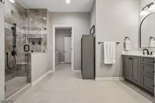 14 Kestrel Ct, Washington Township, NJ 07882 - Photo 32