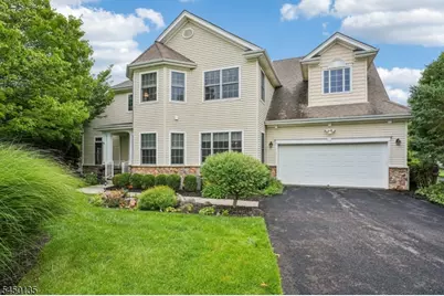 14 Kestrel Court, Washington Township, NJ 07882 - Photo 2