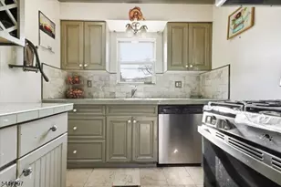 409 Tryon Ave, Englewood, NJ 07631 - Photo 6