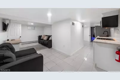 99 Newby Ave, Woodland Park, NJ 07424 - Photo 12