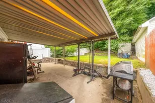 99 Newby Ave, Woodland Park, NJ 07424 - Photo 18