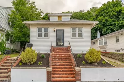 99 Newby Ave, Woodland Park, NJ 07424 - Photo 2