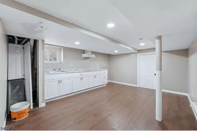 139 Isabella Ave, Newark, NJ 07106 - Photo 32