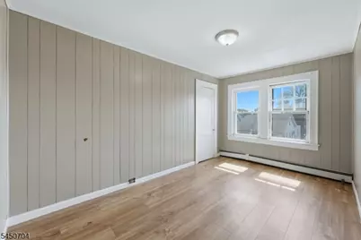 139 Isabella Ave, Newark, NJ 07106 - Photo 28