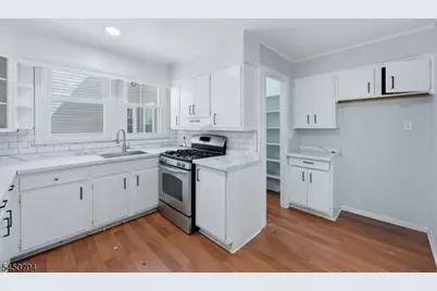 139 Isabella Ave, Newark, NJ 07106 - Photo 16