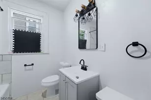 139 Isabella Ave, Newark, NJ 07106 - Photo 18