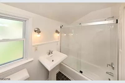 149 Seton Pl, South Orange, NJ 07079 - Photo 18
