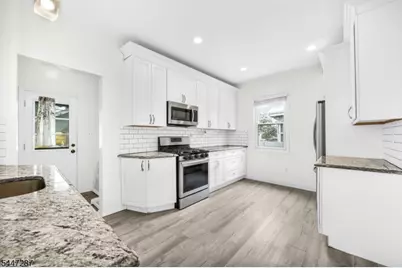 73 Ilford Ave, North Arlington, NJ 07031 - Photo 8