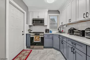 1457 52nd St, North Bergen, NJ 07047 - Photo 22