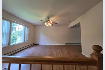 5 Wallman Way, Mount Olive, NJ 07828 - Photo 4
