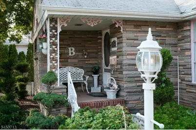 85 Strong St, Wallington, NJ 07057 - Photo 4