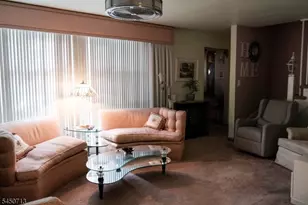 85 Strong St, Wallington, NJ 07057 - Photo 12