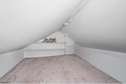 905 Salem Ave, Hillside, NJ 07205 - Photo 12