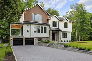 63 Billingsley Dr, Livingston, NJ 07039 - Photo 2