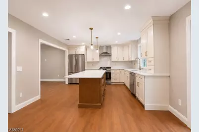 220 Brook Valley Rd, Montville Township, NJ 07082 - Photo 8