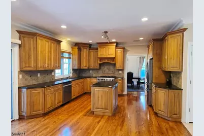 20 Hugenot St, East Hanover Township, NJ 07936 - Photo 10