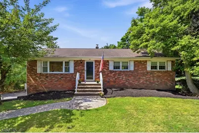 45 Ravine Ave, Wyckoff Township, NJ 07481 - Photo 1