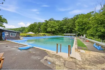 26 Clubhouse Ave, West Milford, NJ 07480 - Photo 40