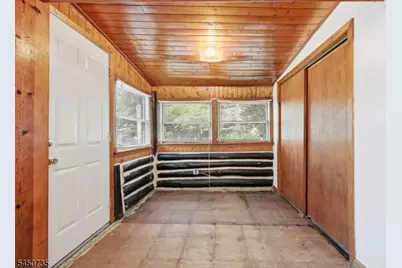 26 Clubhouse Ave, West Milford, NJ 07480 - Photo 26