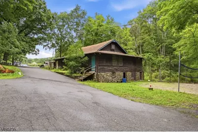 26 Clubhouse Ave, West Milford, NJ 07480 - Photo 38