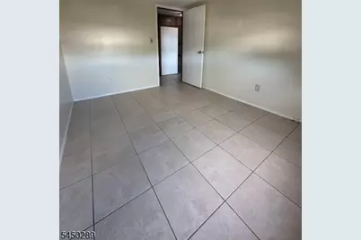 722 Audrey Dr, Rahway, NJ 07065 - Photo 18