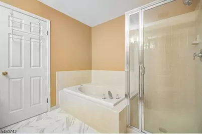 63 Sunrise Dr, Hanover Township, NJ 07981 - Photo 14