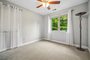 63 Sunrise Dr, Hanover Township, NJ 07981 - Photo 16