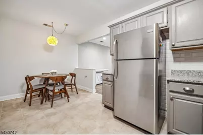 63 Sunrise Dr, Hanover Township, NJ 07981 - Photo 8
