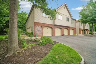 63 Sunrise Dr, Hanover Township, NJ 07981 - Photo 1
