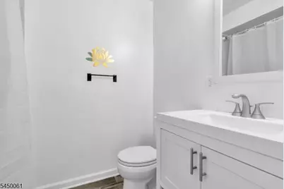 3641 Bergen Ct, North Bergen, NJ 07047 - Photo 16