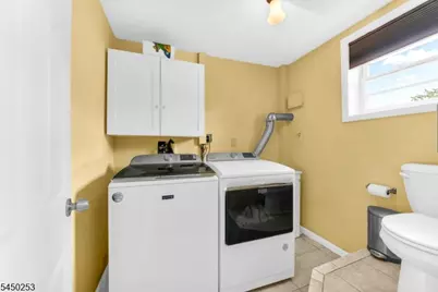 19 Andover Dr, Wayne, NJ 07470 - Photo 18