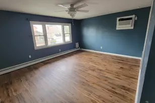 39 Wadsworth St, Wallington, NJ 07057 - Photo 4