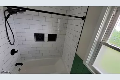 39 Wadsworth St, Wallington, NJ 07057 - Photo 10