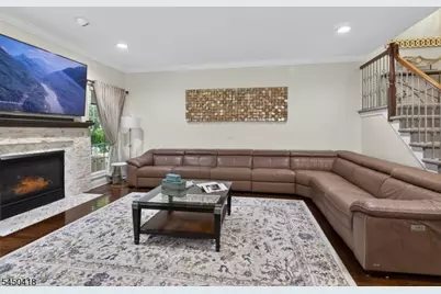 90 Winged Foot Dr, Livingston, NJ 07039 - Photo 10