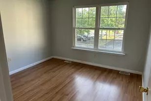 51 Canterbury Cir, Franklin Township, NJ 08873 - Photo 10