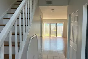 51 Canterbury Cir, Franklin Township, NJ 08873 - Photo 4