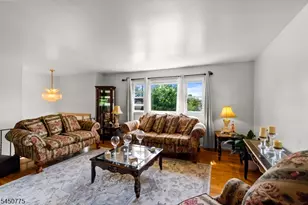 17 Stafford Dr, Wanaque, NJ 07465 - Photo 8