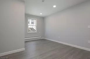 812 Bayway Ave, Elizabeth, NJ 07202 - Photo 10