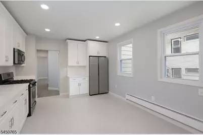 812 Bayway Ave #1A, Elizabeth, NJ 07202 - Photo 6
