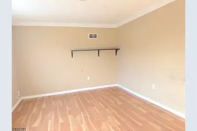 11 Decicco Dr, Raritan, NJ 08869 - Photo 14